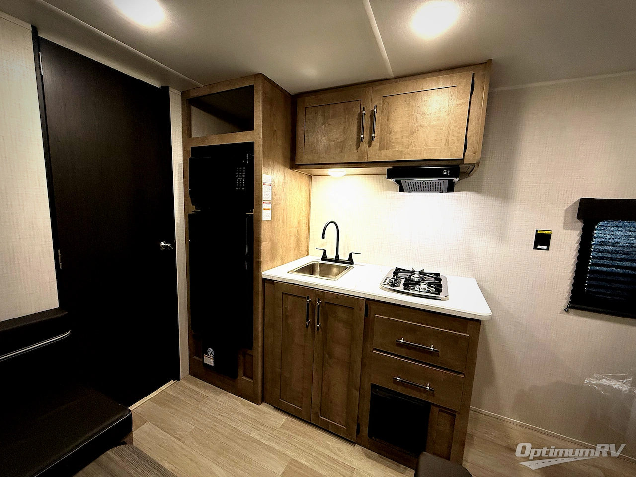 2026 Keystone Springdale Mini 1700FQ Photo 6