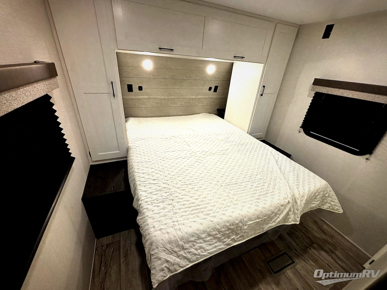 2026 Venture Sienna SA251VRB Photo 7