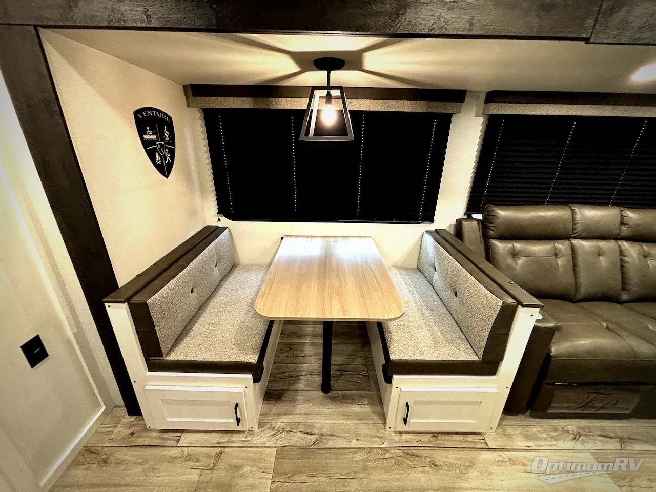 2026 Venture Sienna SA251VRB Photo 15