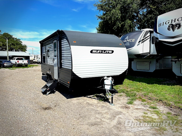 2026 Sunset Park Sun Lite LTD 21DB RV Photo 1