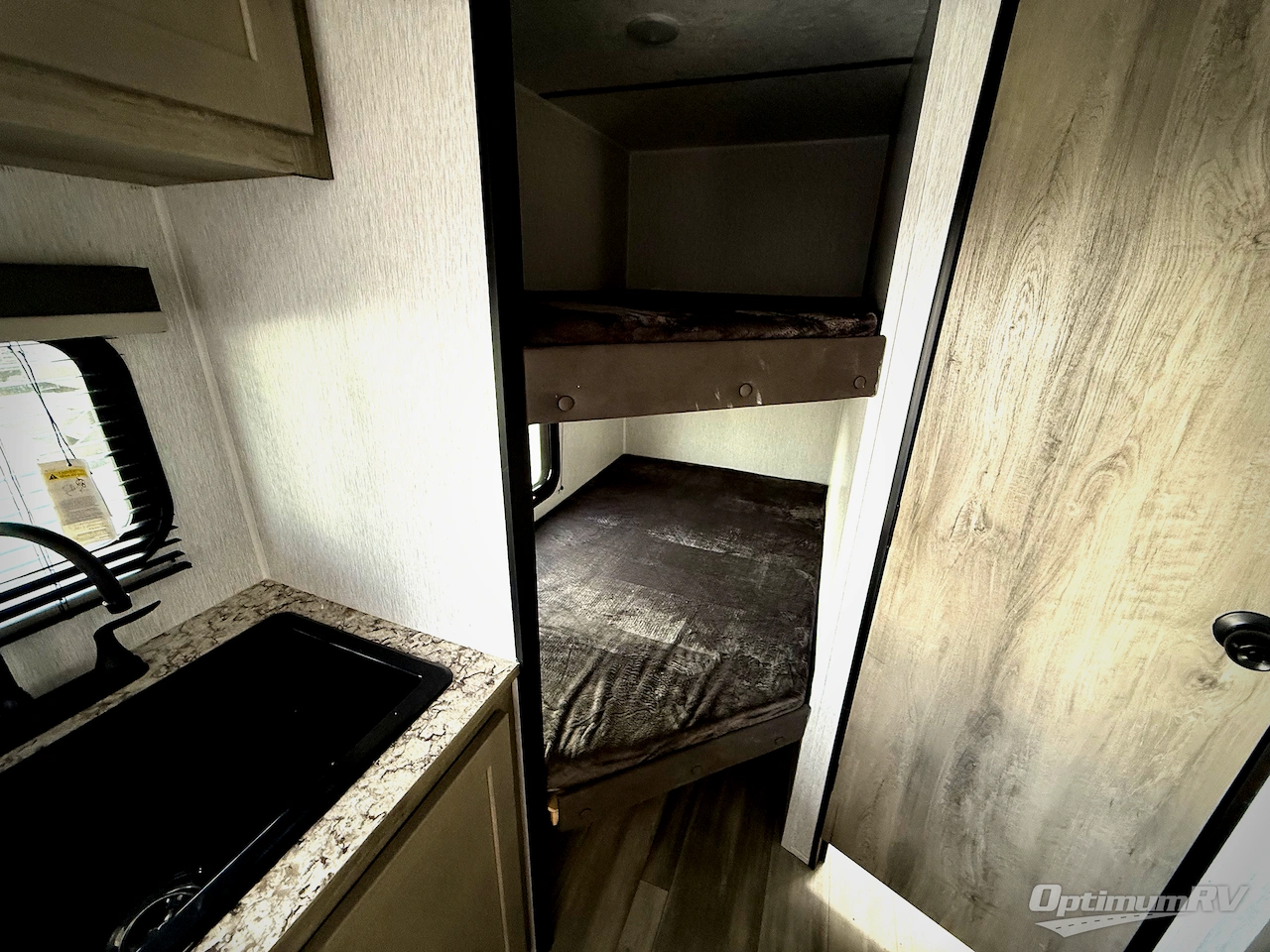 2026 Sunset Park Sun Lite LTD 21DB Photo 8