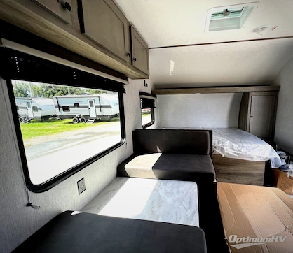 2026 Sunset Park Sun Lite LTD 21DB RV Photo 2