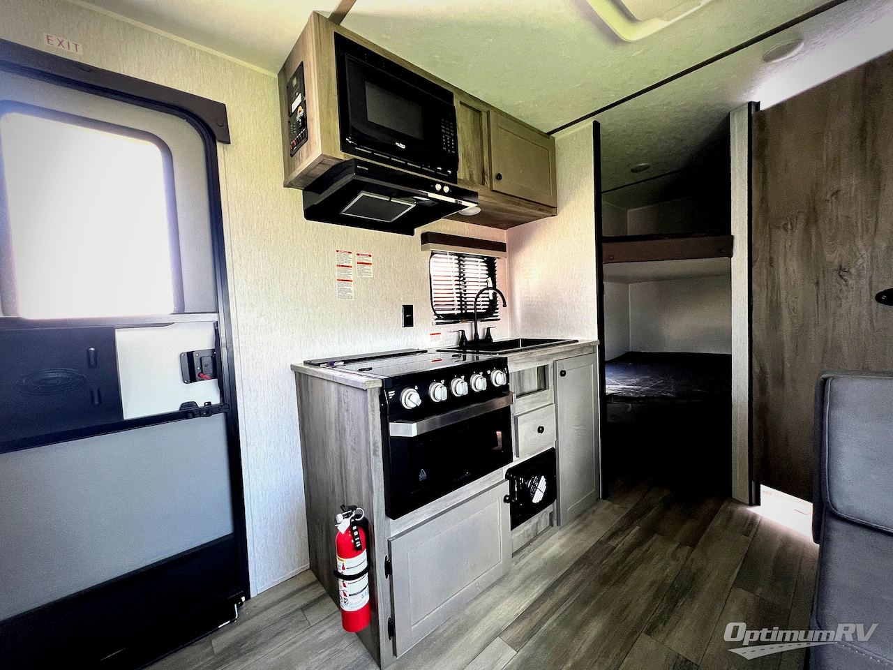 2026 Sunset Park Sun Lite LTD 21DB Photo 7