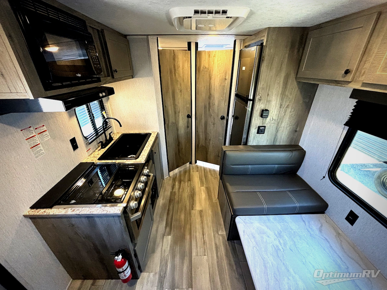 2026 Sunset Park Sun Lite LTD 21DO Photo 4