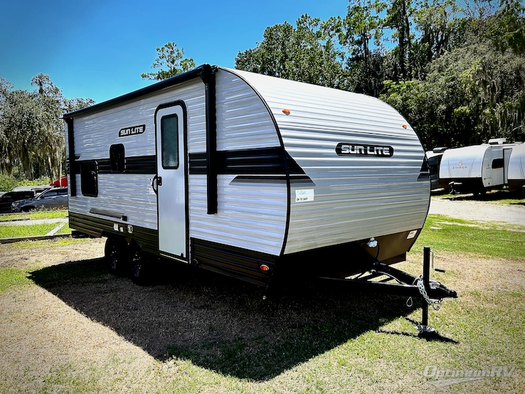 2026 Sunset Park Sun Lite LTD 21DB RV Photo 1