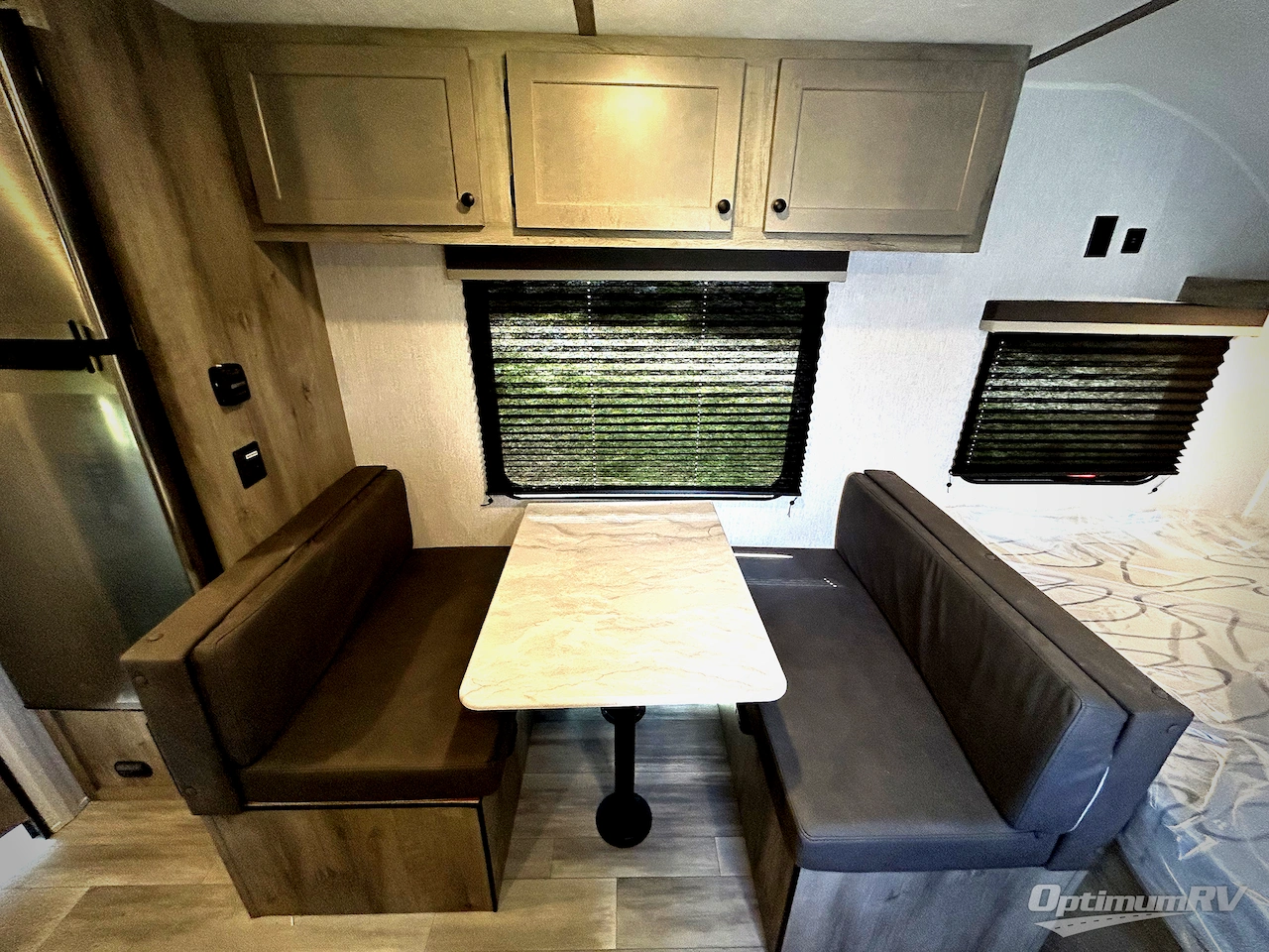 2026 Sunset Park Sun Lite LTD 21DB Photo 9