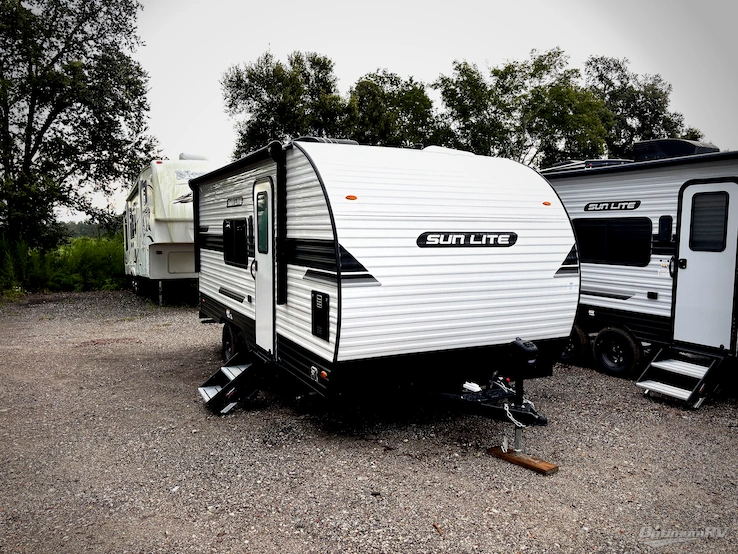 2026 Sunset Park Sun Lite 21TH RV Photo 1