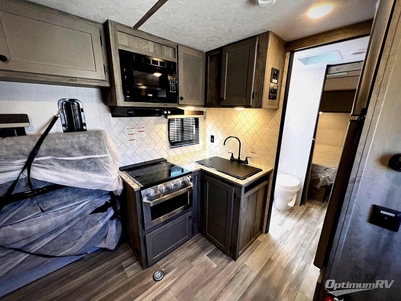 2026 Sunset Park Sun Lite 27WQB Photo 5