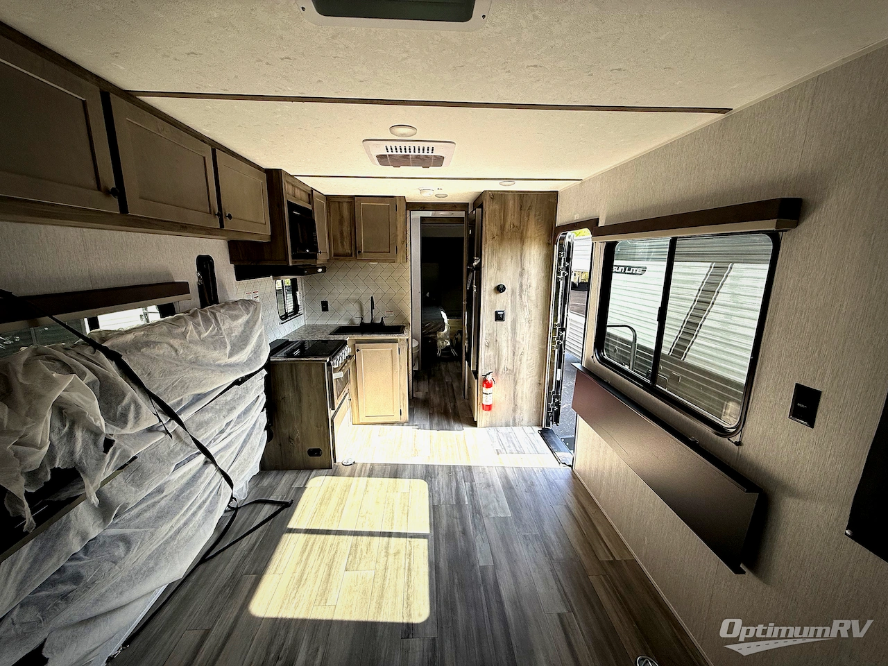 2026 Sunset Park Sun Lite 27WQB Photo 5