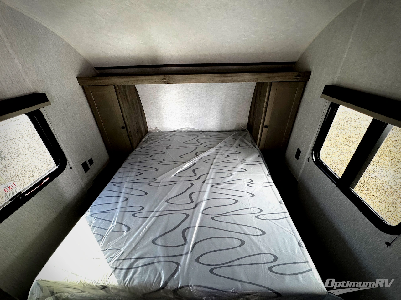 2026 Sunset Park Sun Lite LTD 19RB Photo 8