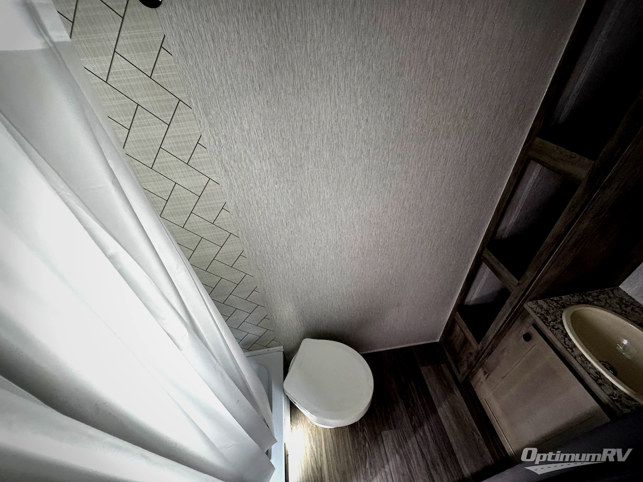 2026 Sunset Park Sun Lite LTD 19RB Photo 10