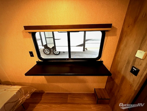 2026 Sunset Park Sun Lite LTD 19RK RV Photo 3