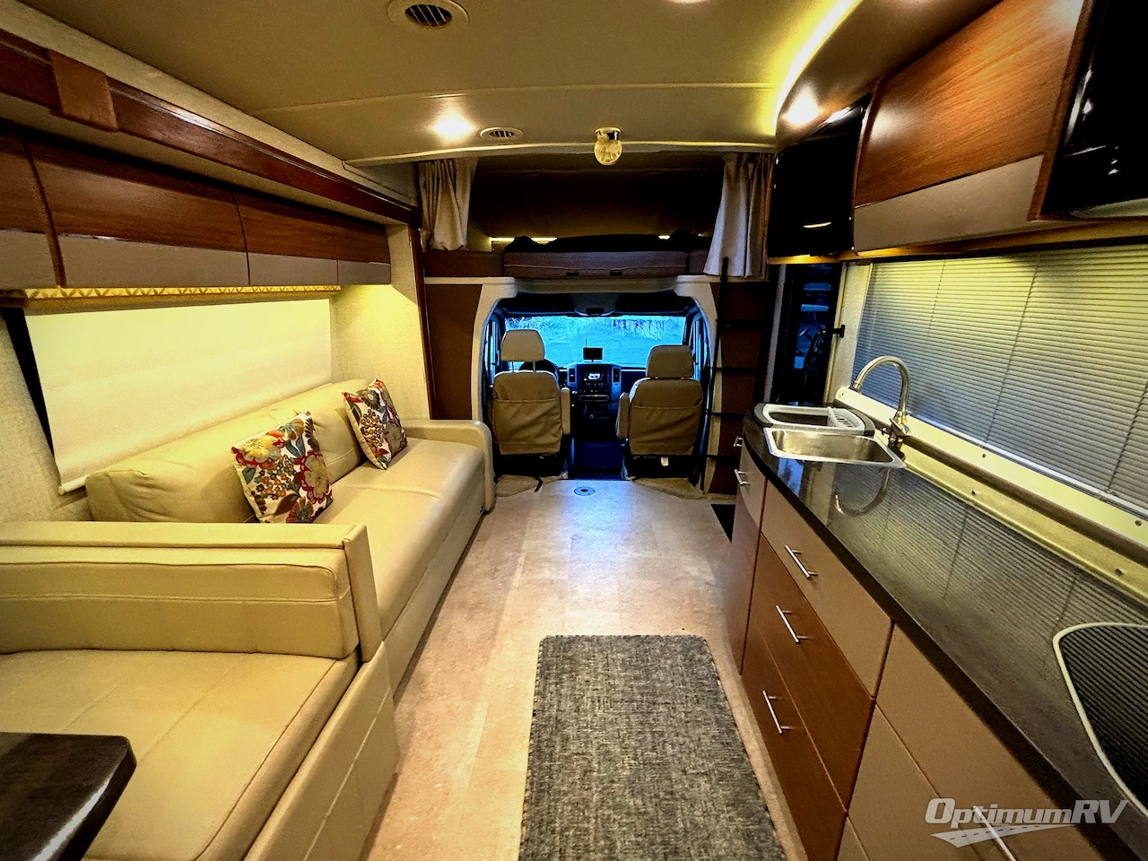 2015 Winnebago View 24M Photo 5