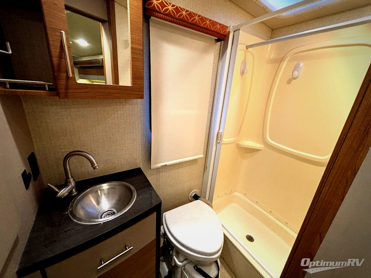 2015 Winnebago View 24M Photo 14