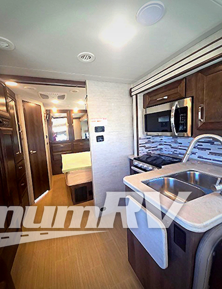 2022 Entegra Esteem 27U Photo 6