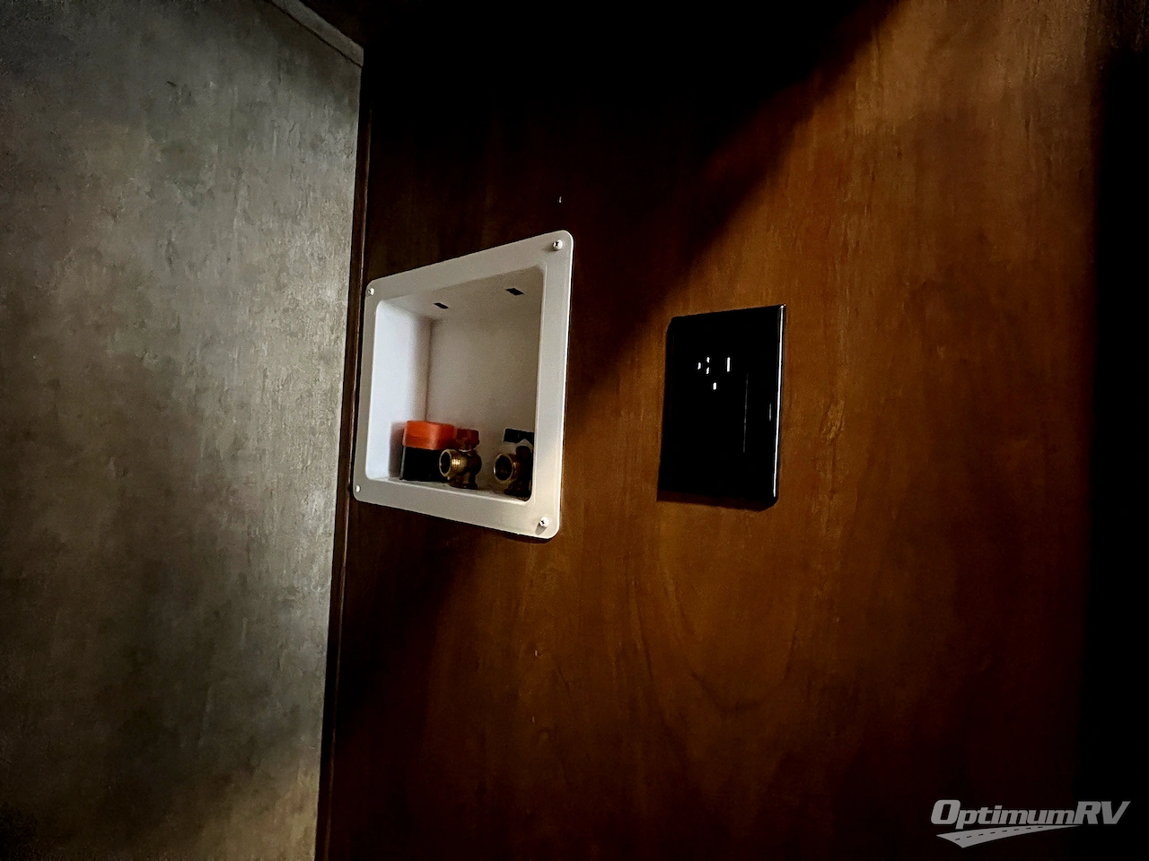 2017 Keystone Montana 3721RL Photo 24