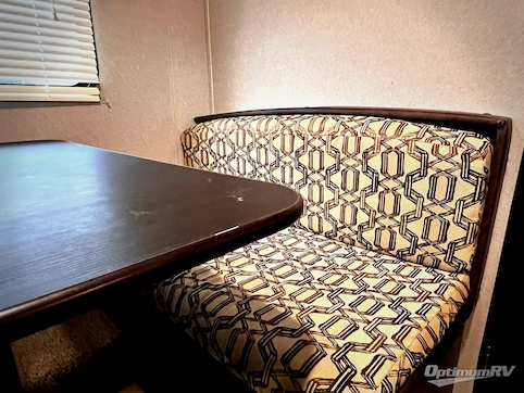 2019 Keystone Springdale Mini 1700FQ RV Photo 3