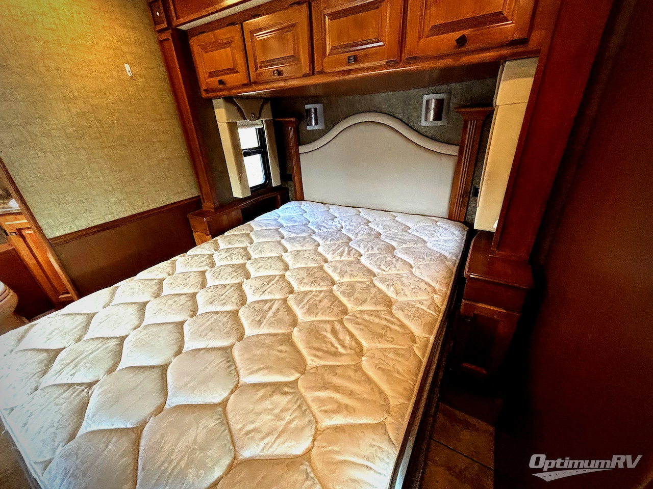 2013 Tiffin Allegro 36 LA Photo 14