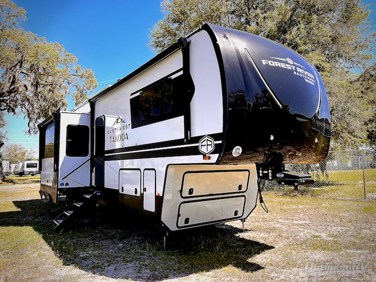 2025 East To West Takoda 350TH RV Photo 1