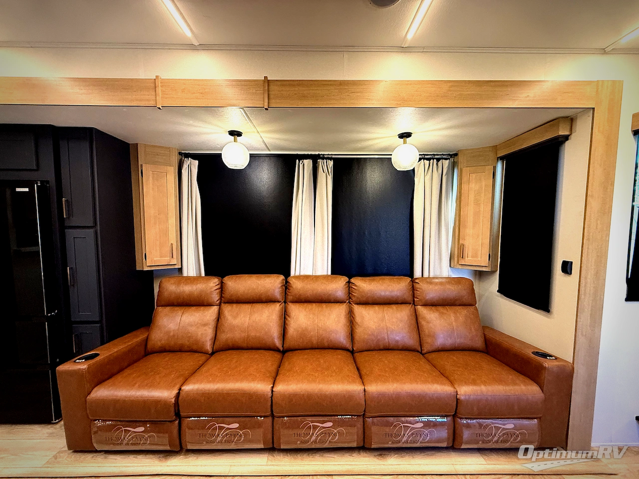 2025 Heartland Cyclone 4270 Photo 6