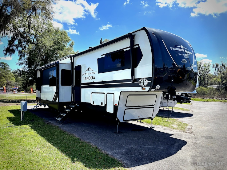 2025 East To West Takoda 399TH RV Photo 1