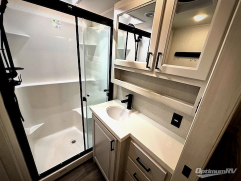 2026 East To West Takoda 400TH RV Photo 3