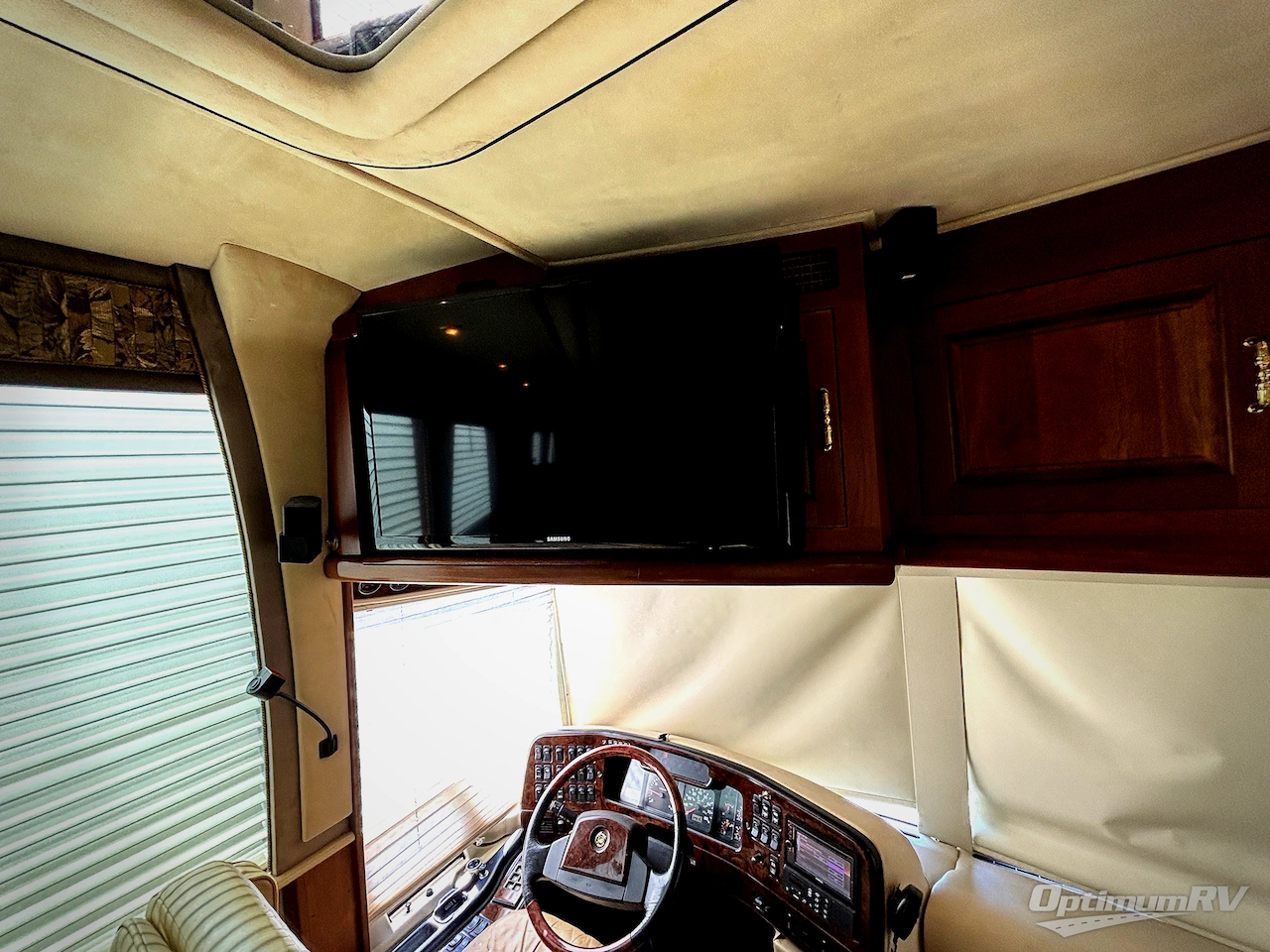 2001 Country Coach Prevost ROYAL Photo 10