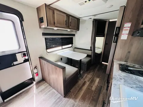 2022 Gulf Stream Trailmaster Ultra-Lite 248BH RV Photo 2