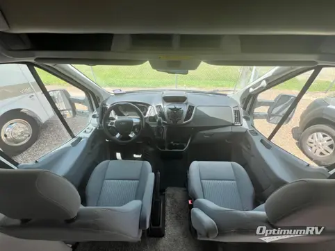 2017 Thor Compass 23TR RV Photo 2