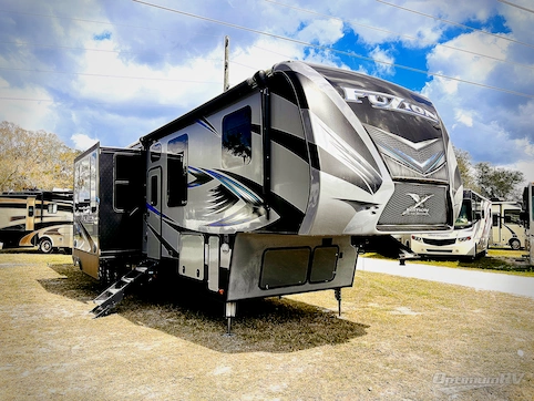 Used 2018 Keystone Fuzion 417 Featured Photo