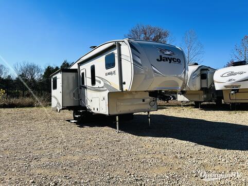 Used 2019 Jayco Eagle HT 27.5RLTS Featured Photo