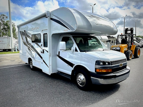 Used 2024 Thor Chateau 22B Featured Photo
