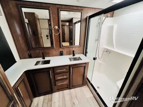 2022 KZ Durango Gold G387FLF RV Photo 4