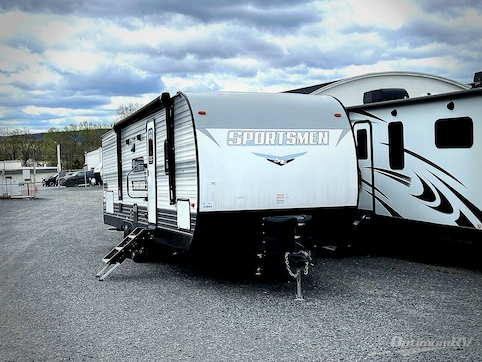Used 2023 KZ Sportsmen SE 301BHKSE Featured Photo