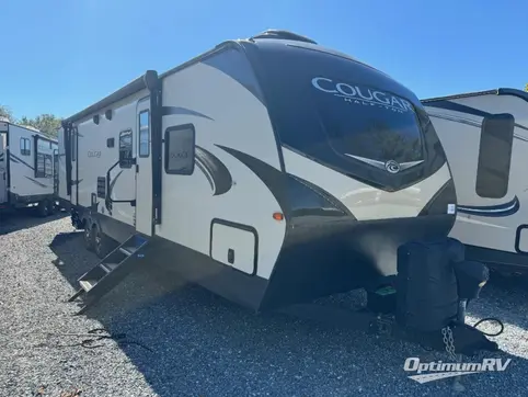 Used 2019 Keystone Cougar Half-Ton Series 32RDB Featured Photo