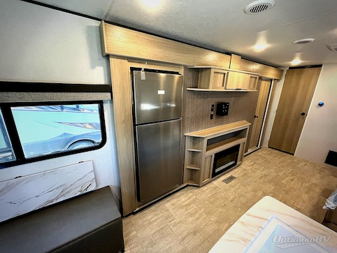 2025 Dutchmen Kodiak 308BHSL RV Photo 2