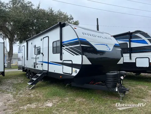 New 2024 Heartland Prowler 320SBH Featured Photo