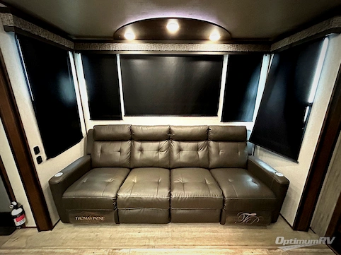 2021 KZ Venom V3313TK RV Photo 4