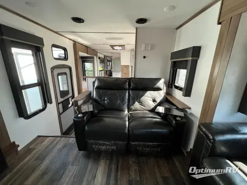 2020 Keystone Fuzion 410 RV Photo 2