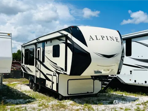 Used 2019 Keystone alpine 3401RS Featured Photo