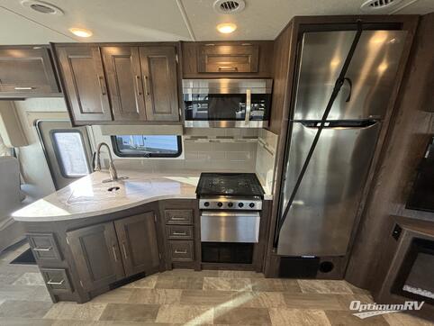 2021 Coachmen Mirada 32SS RV Photo 2