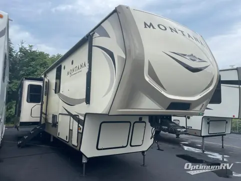 Used 2019 Keystone Montana 3931FB Featured Photo