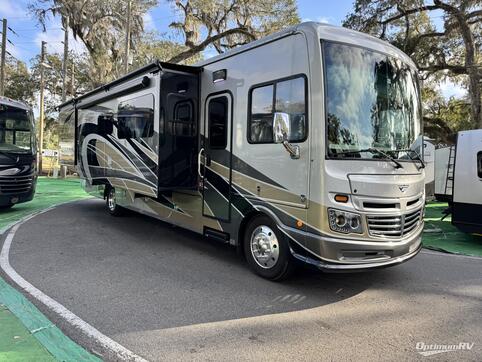 Used 2019 Fleetwood Southwind 36P Featured Photo