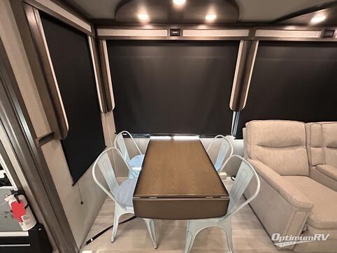 2023 Grand Design Solitude 310GK RV Photo 4