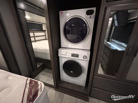 2023 Grand Design Solitude 310GK RV Photo 3