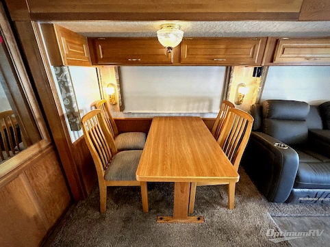 1999 Fleetwood Discovery 37V RV Photo 3