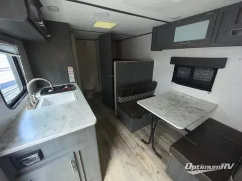 2022 Dutchmen Aspen Trail 17BH RV Photo 2