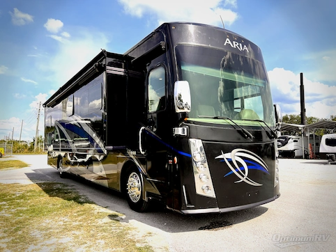 Used 2019 Thor Aria 3901 Featured Photo