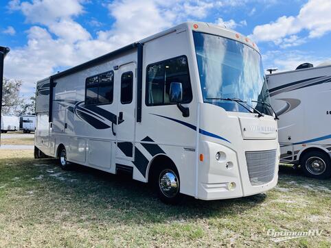 Used 2018 Winnebago Vista 29VE Featured Photo