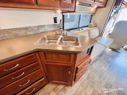 2018 Winnebago Vista 29VE RV Photo 3